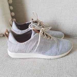 Toms Cabrillo Canvas Sneaker 7.5